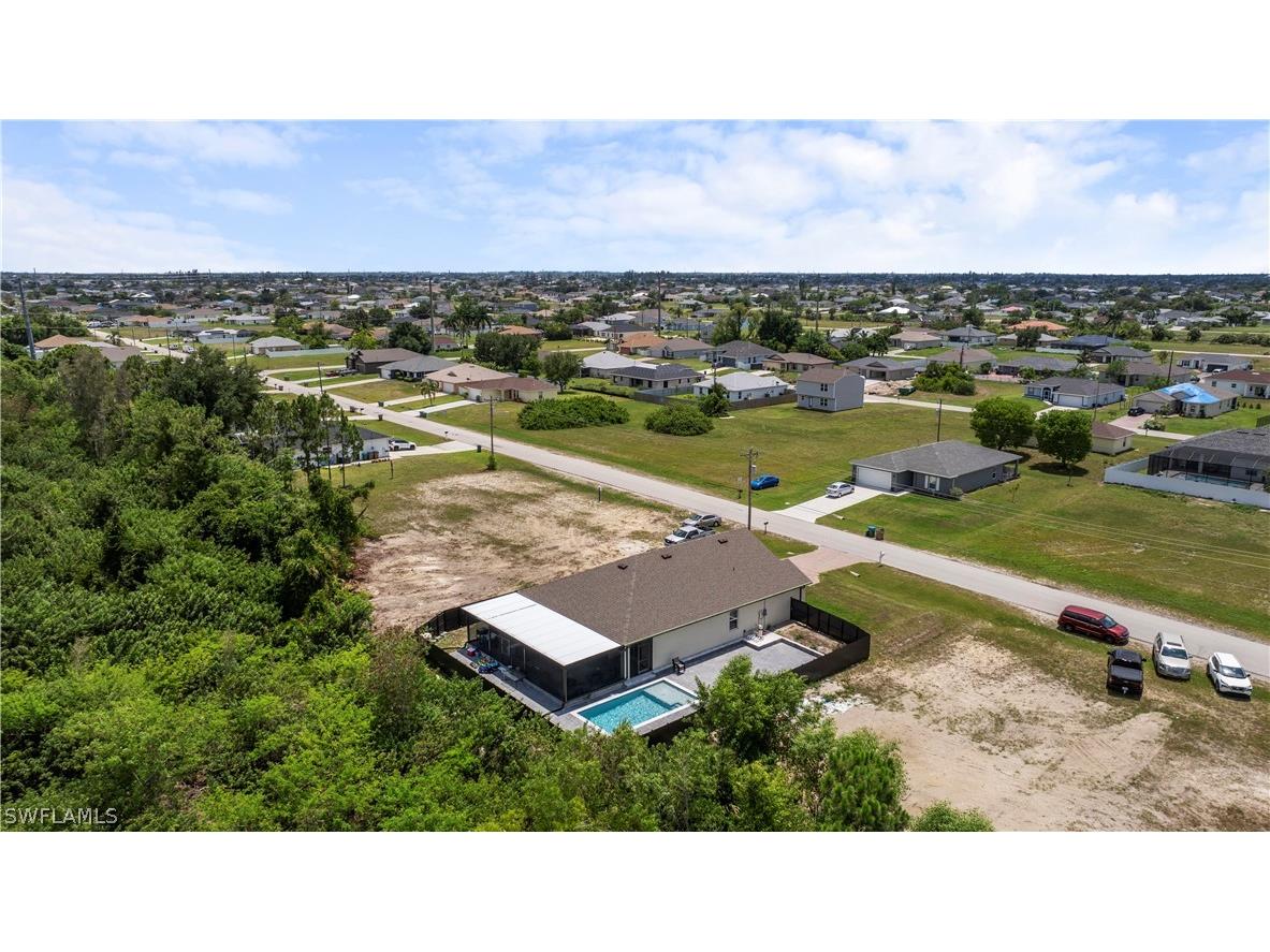 2749 NE 7th Place Cape Coral FL 33909 224047958 image30