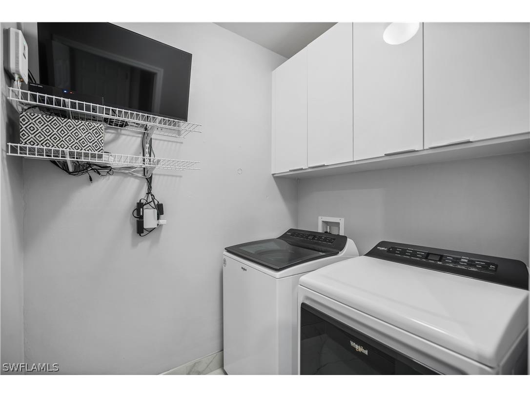 2749 NE 7th Place Cape Coral FL 33909 224047958 image8