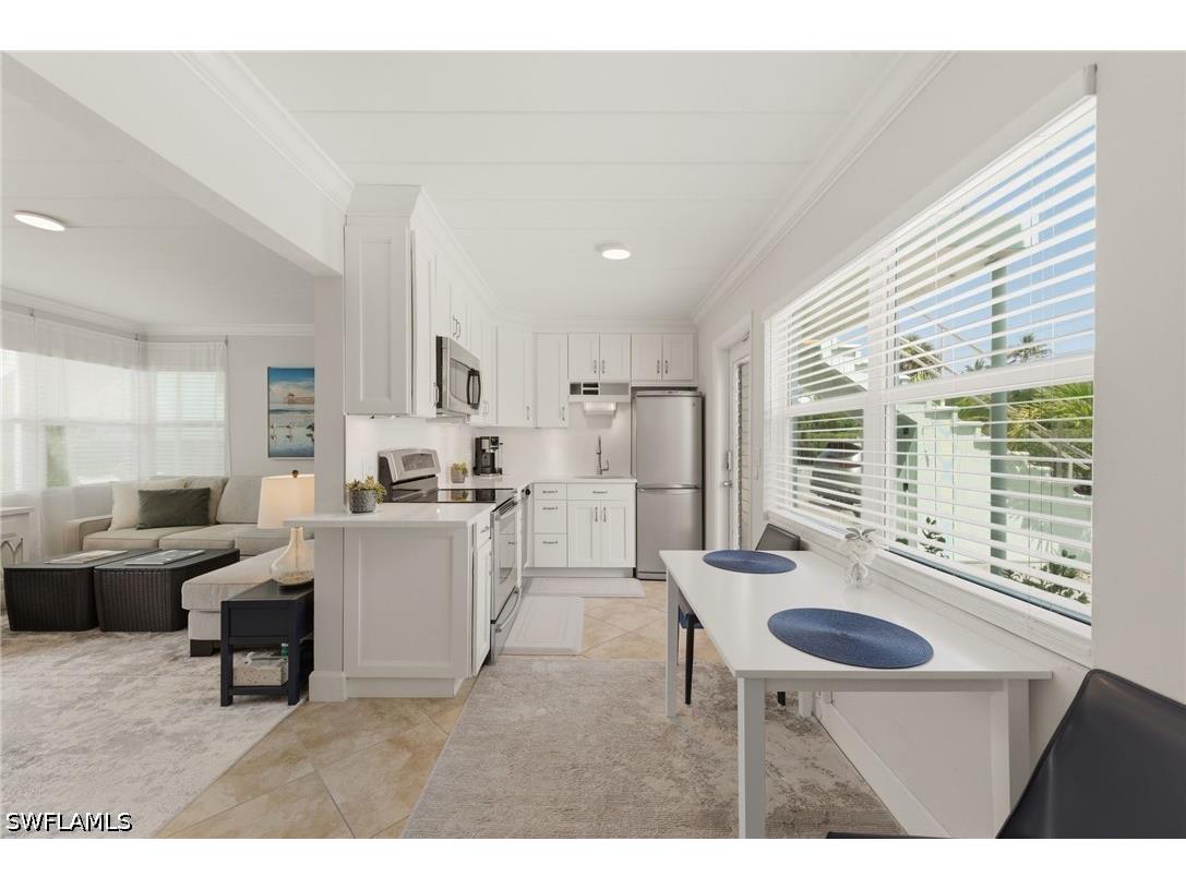 275 8th Avenue S #275 Naples FL 34102 226019237 image3