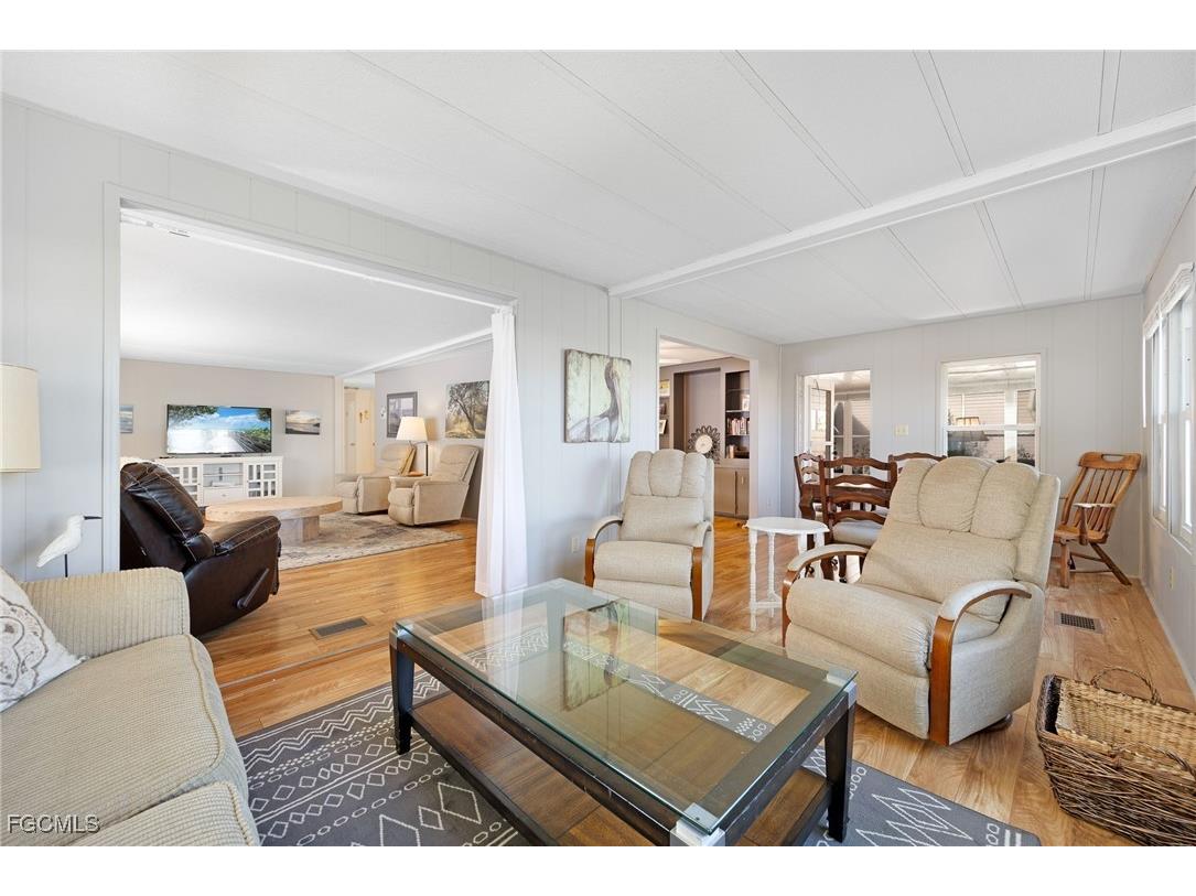 275 Boros Drive North Fort Myers FL 33903 2025024444 image21