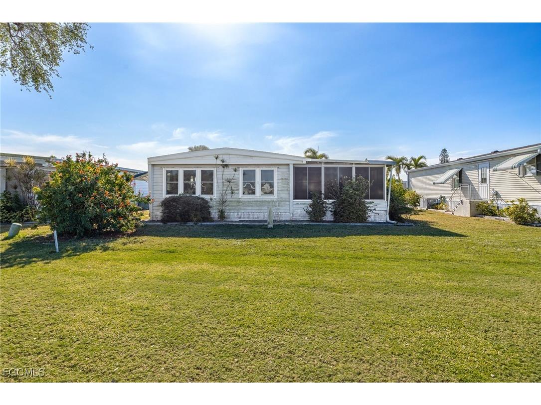 275 Boros Drive North Fort Myers FL 33903 2025024444 image31