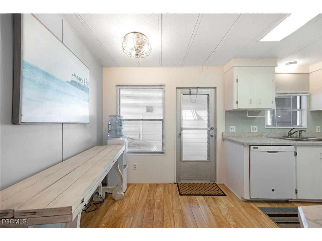 275 Boros Drive North Fort Myers FL 33903 2025024444 image6