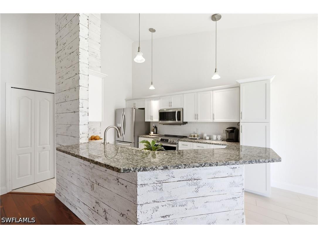 275 Cays Drive #2208 Naples FL 34114 226020563 image16