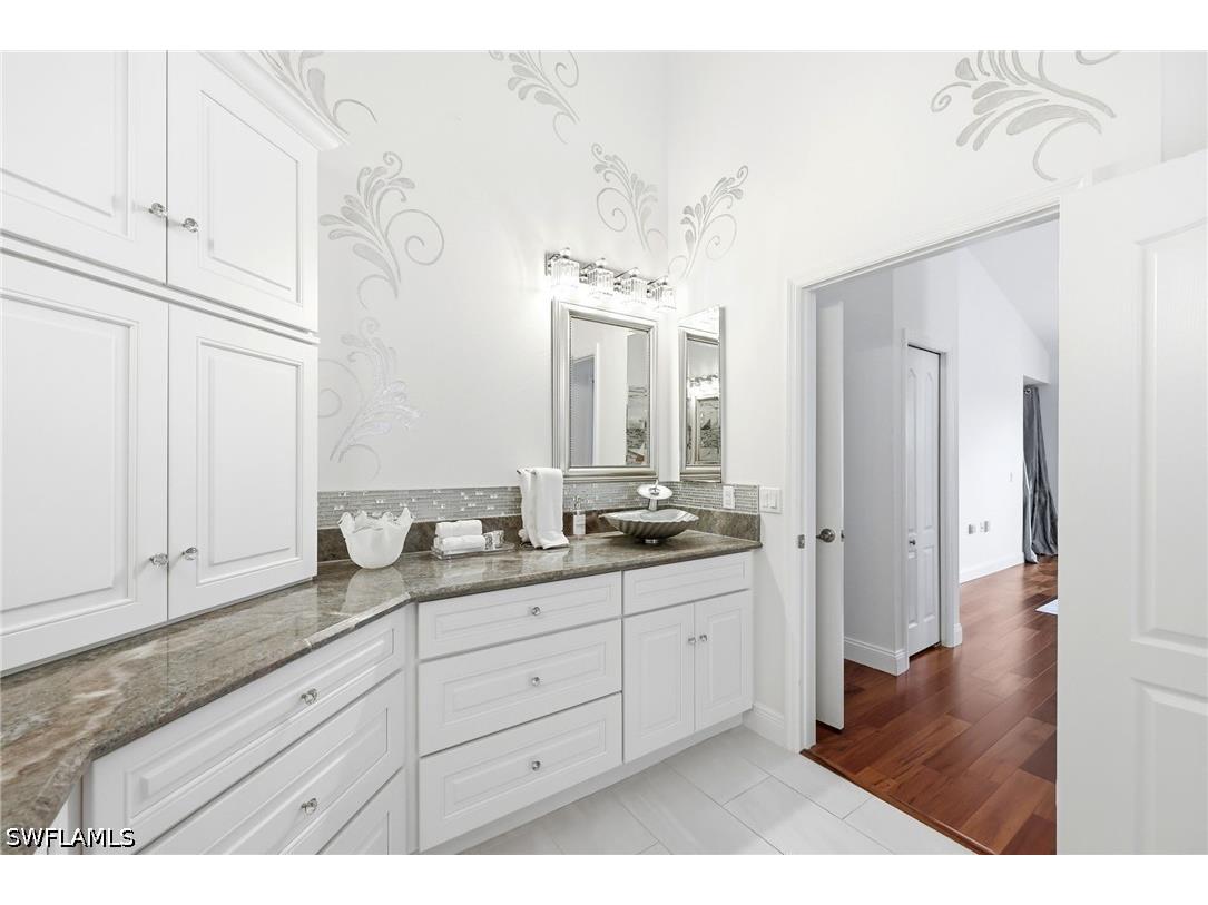 275 Cays Drive #2208 Naples FL 34114 226020563 image32