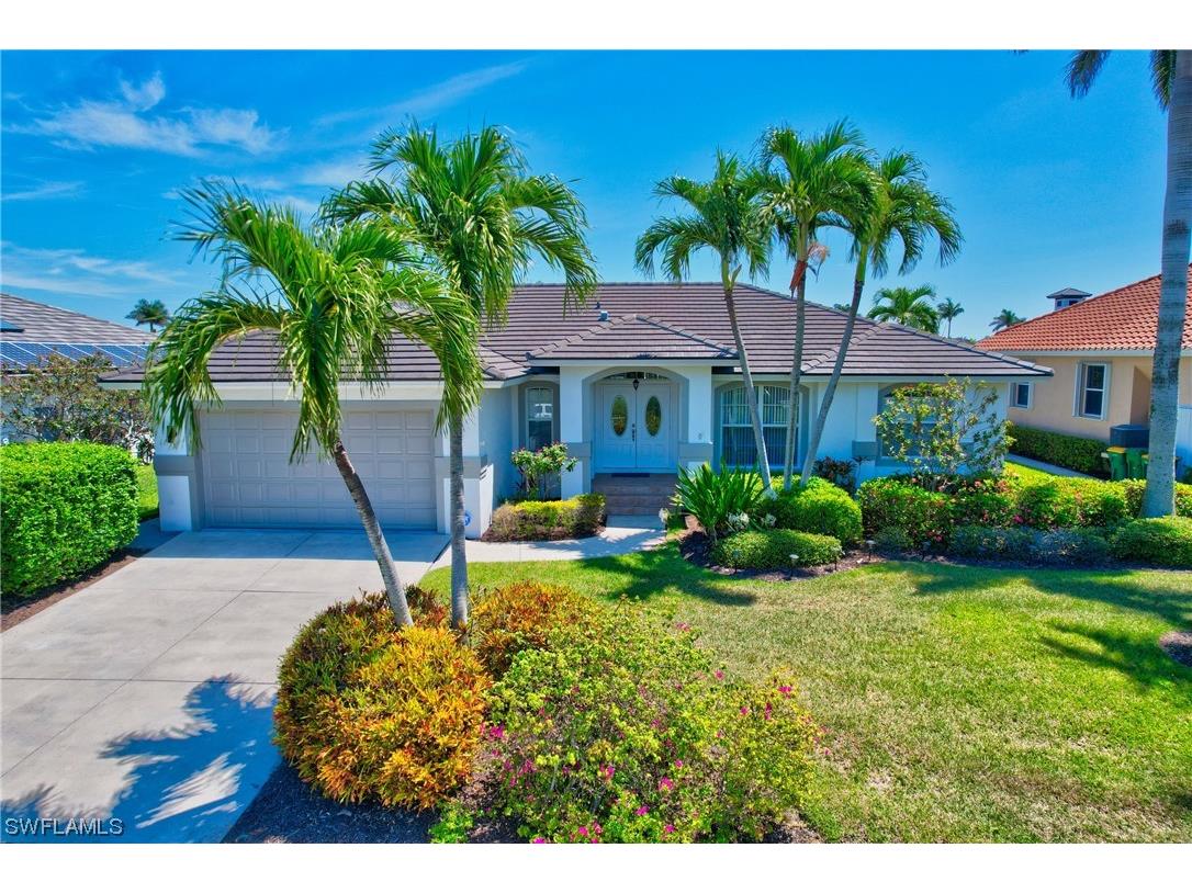 275 Edgewater Court Marco Island FL 34145 223037490 image1