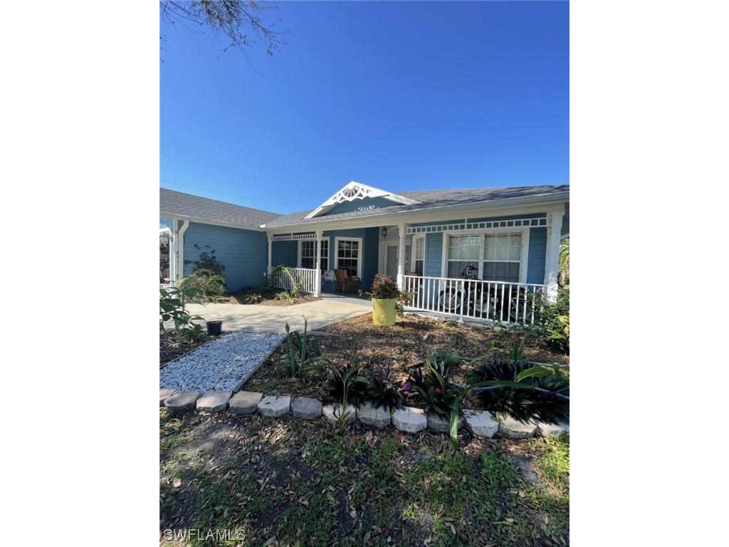 275 Evergreen Street Punta Gorda FL 33982 224018305 image1