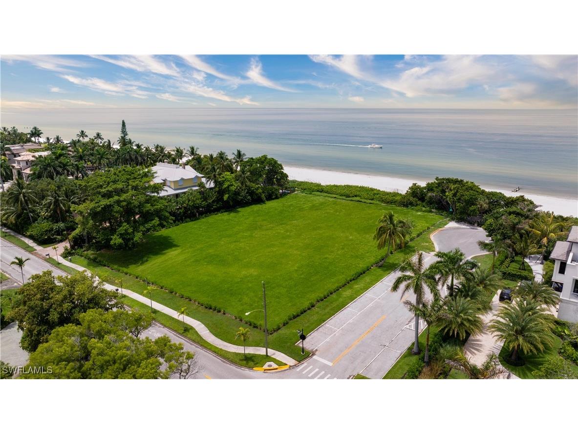 275 Gulf Shore Boulevard N Naples FL 34102 225073129 image1