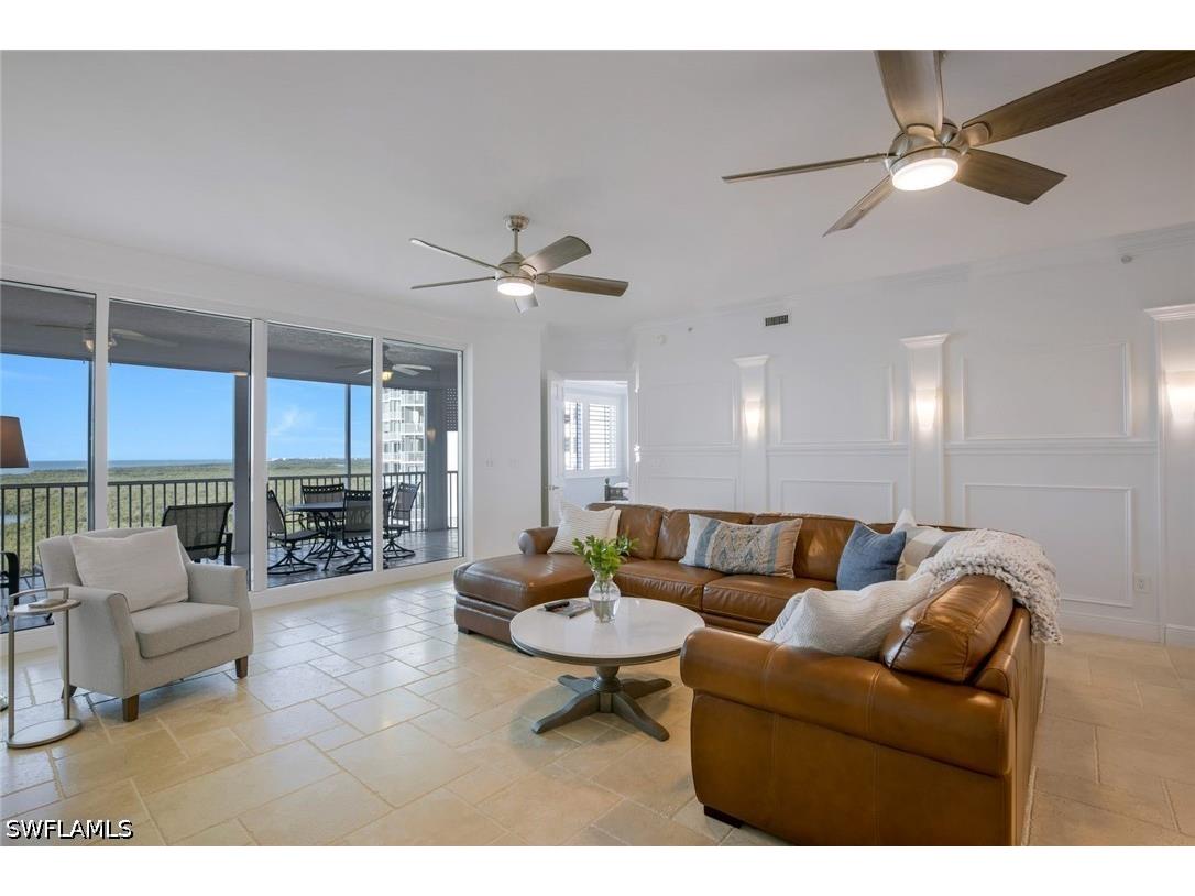 275 Indies Way #1205 Naples FL 34110 226018761 image2