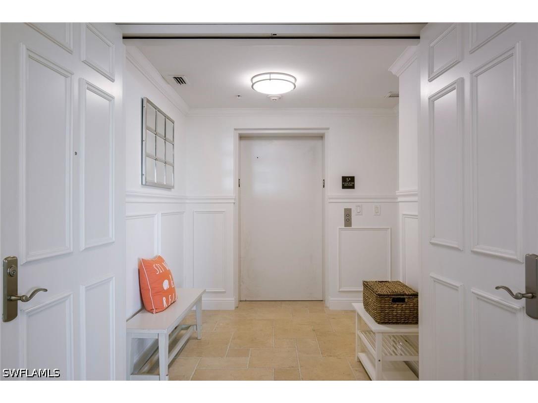 275 Indies Way #1205 Naples FL 34110 226018761 image22