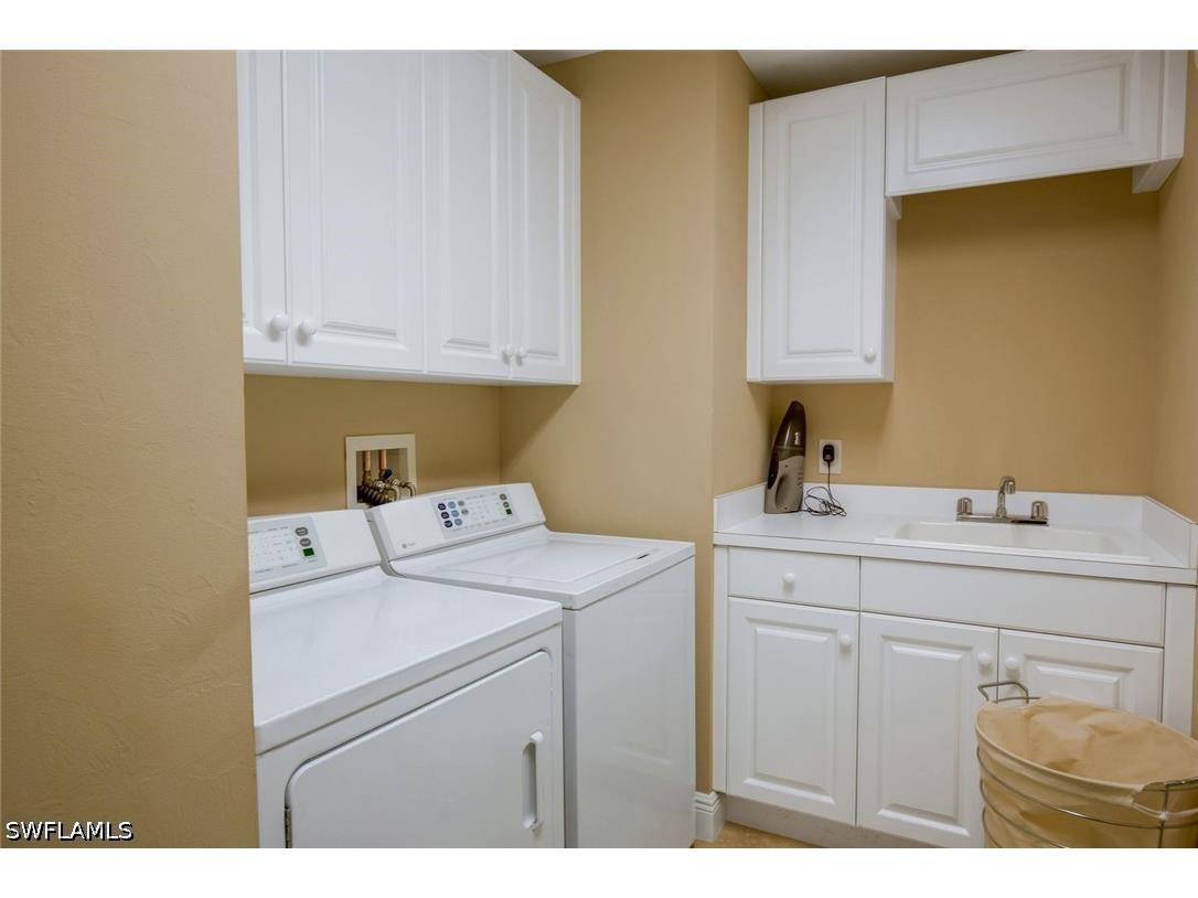 275 Indies Way #1205 Naples FL 34110 226018761 image23