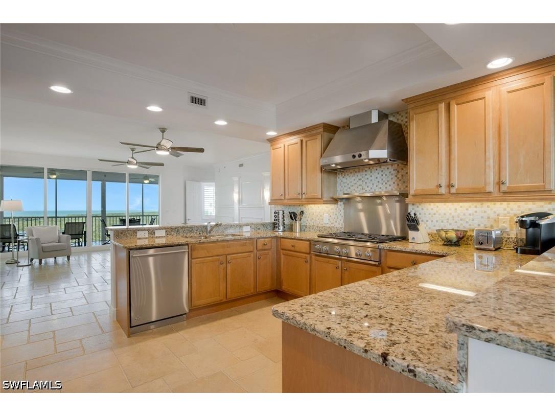 275 Indies Way #1205 Naples FL 34110 226018761 image9
