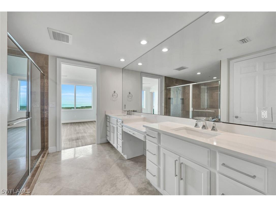 275 Indies Way #1703 Naples FL 34110 225068595 image16