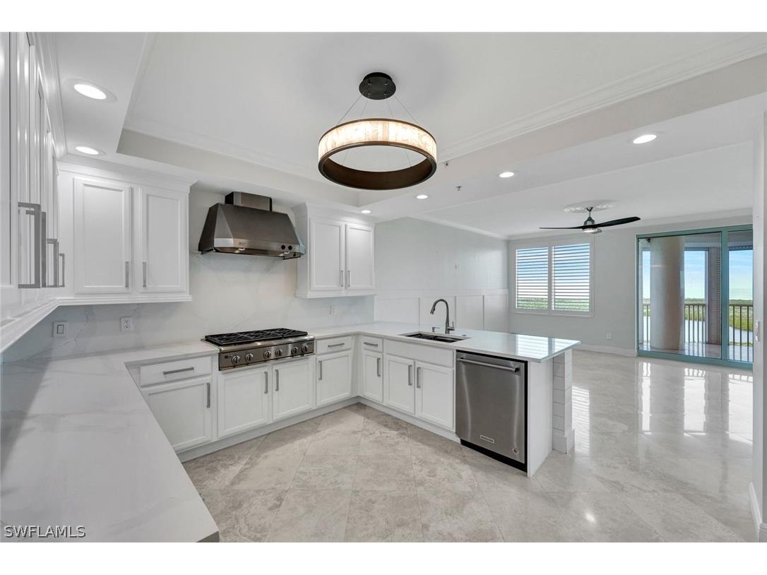 275 Indies Way #1703 Naples FL 34110 225068595 image2