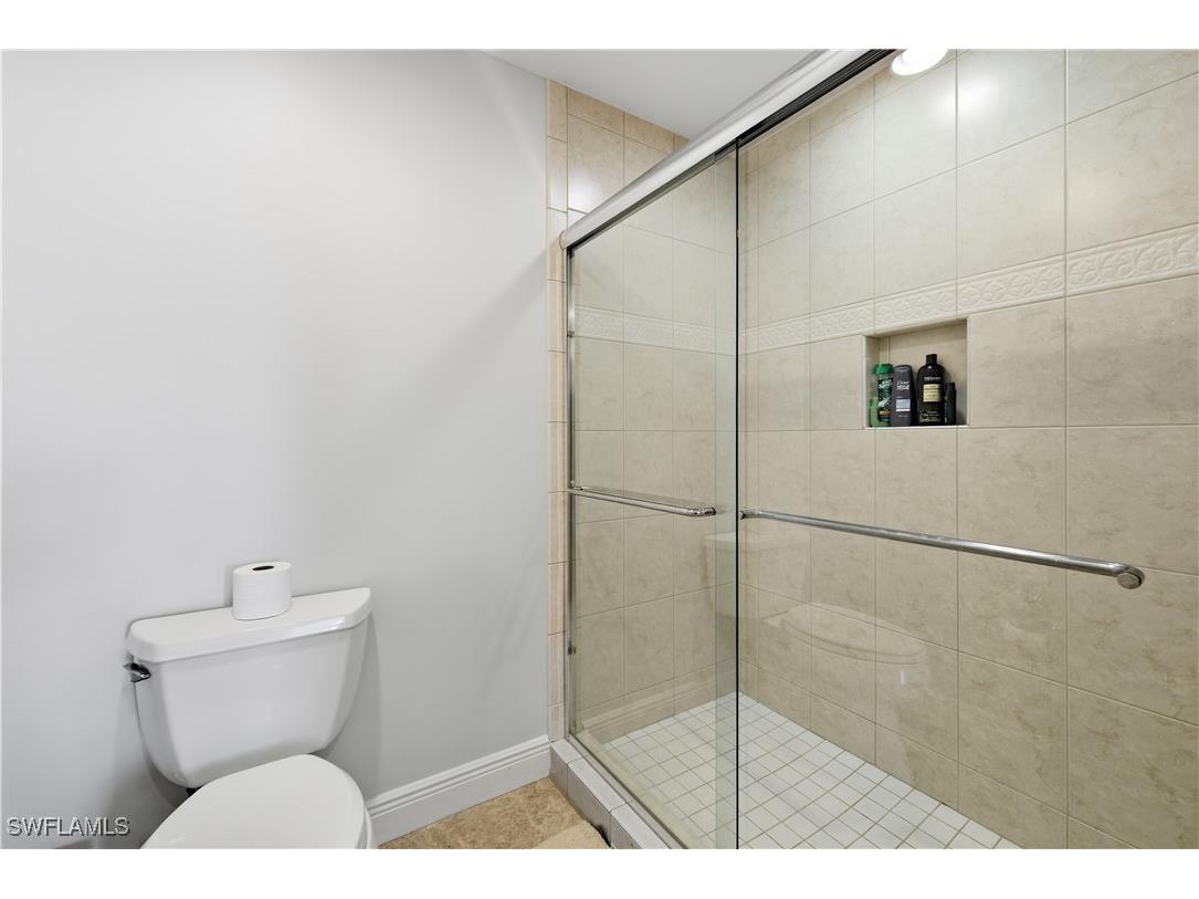 275 Indies Way #403 Naples FL 34110 225075280 image16