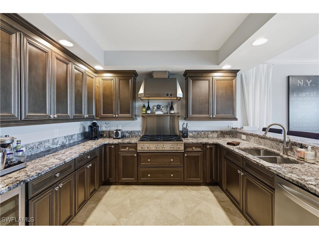 275 Indies Way #403 Naples FL 34110 225075280 image18