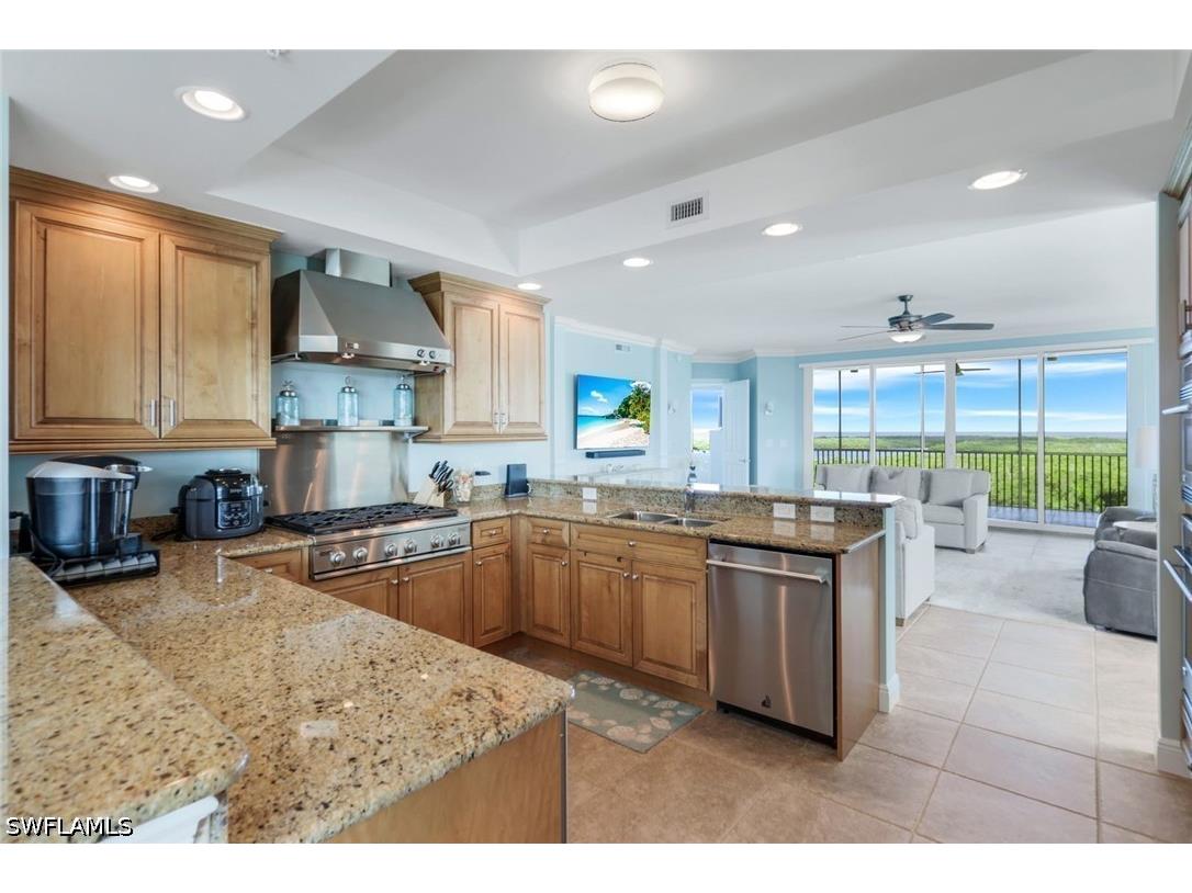 275 Indies Way #706 Naples FL 34110 226021737 image12