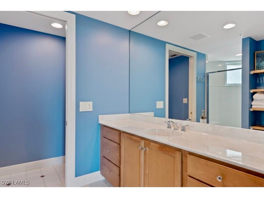 275 Indies Way #805 Naples FL 34110 224070921 image21