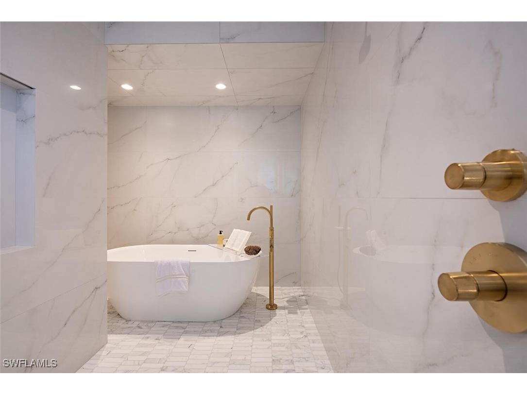 275 Spring Line Drive Naples FL 34102 226004482 image39