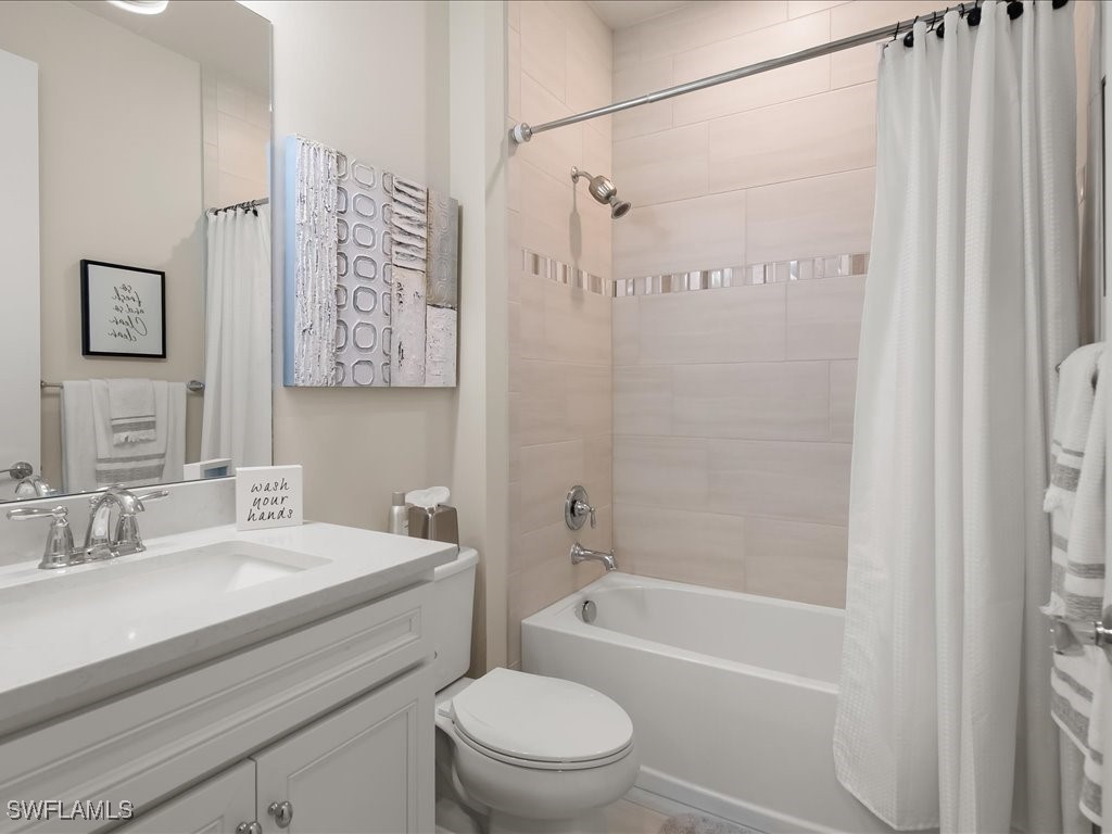 2750 Aviamar Circle Naples FL 34114 226000927 image25