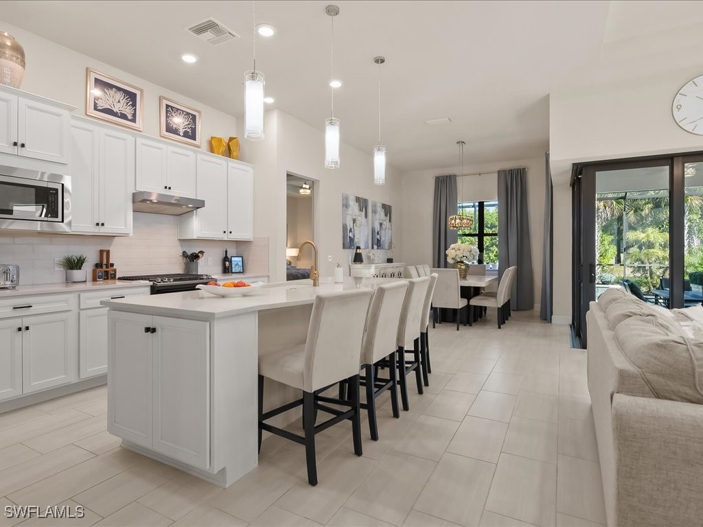 2750 Aviamar Circle Naples FL 34114 226000927 image5