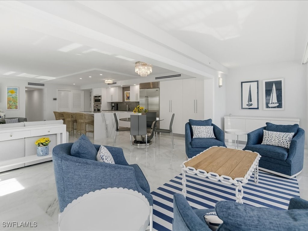 2750 Gulf Shore Boulevard N #204 Naples FL 34103 225081623 image8