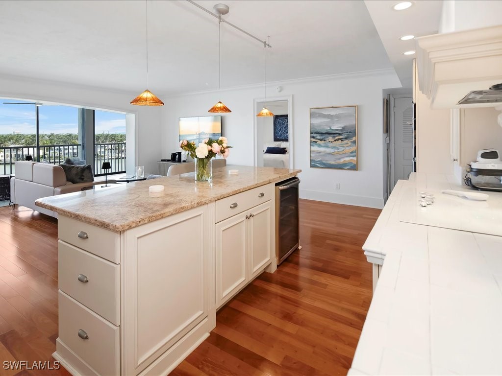 2750 Gulf Shore Boulevard N #602 Naples FL 34103 225077295 image14