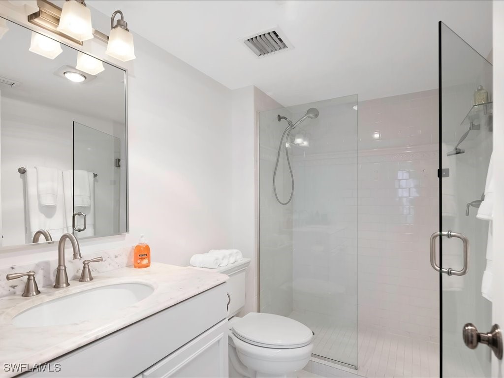 2750 Gulf Shore Boulevard N #602 Naples FL 34103 225077295 image20