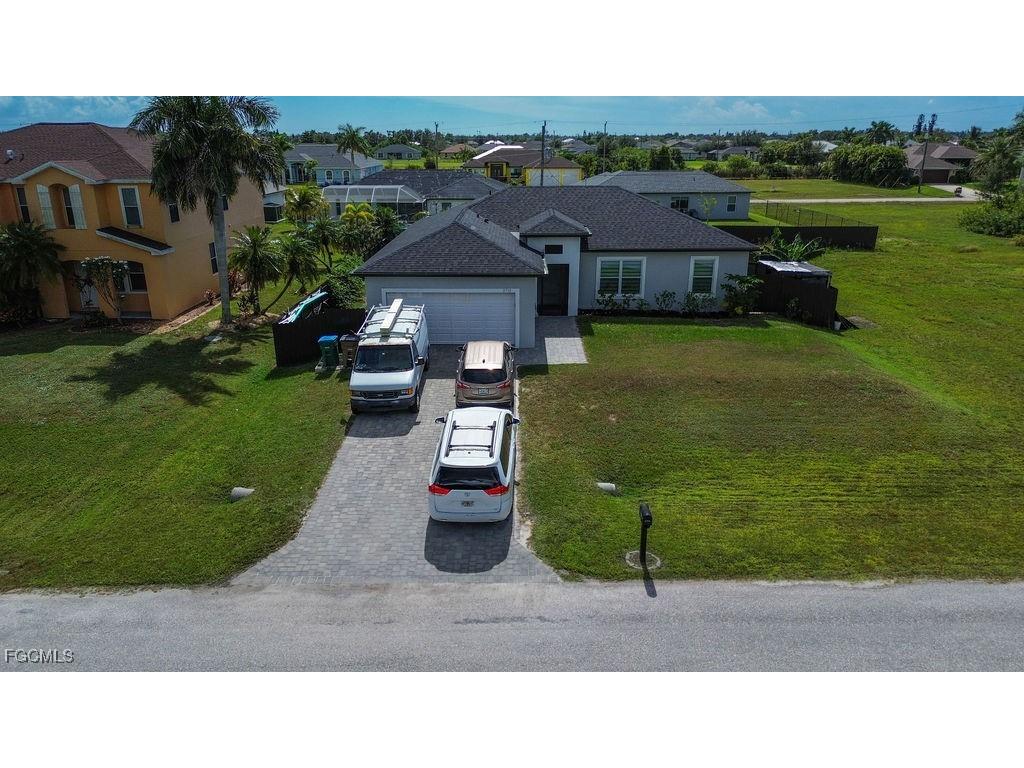 2750 NW 4th Terrace Cape Coral FL 33993 2025017866 image1