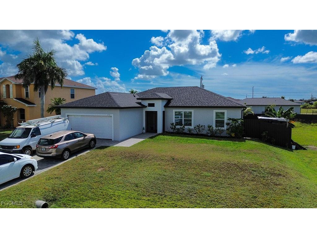2750 NW 4th Terrace Cape Coral FL 33993 2025017866 image2