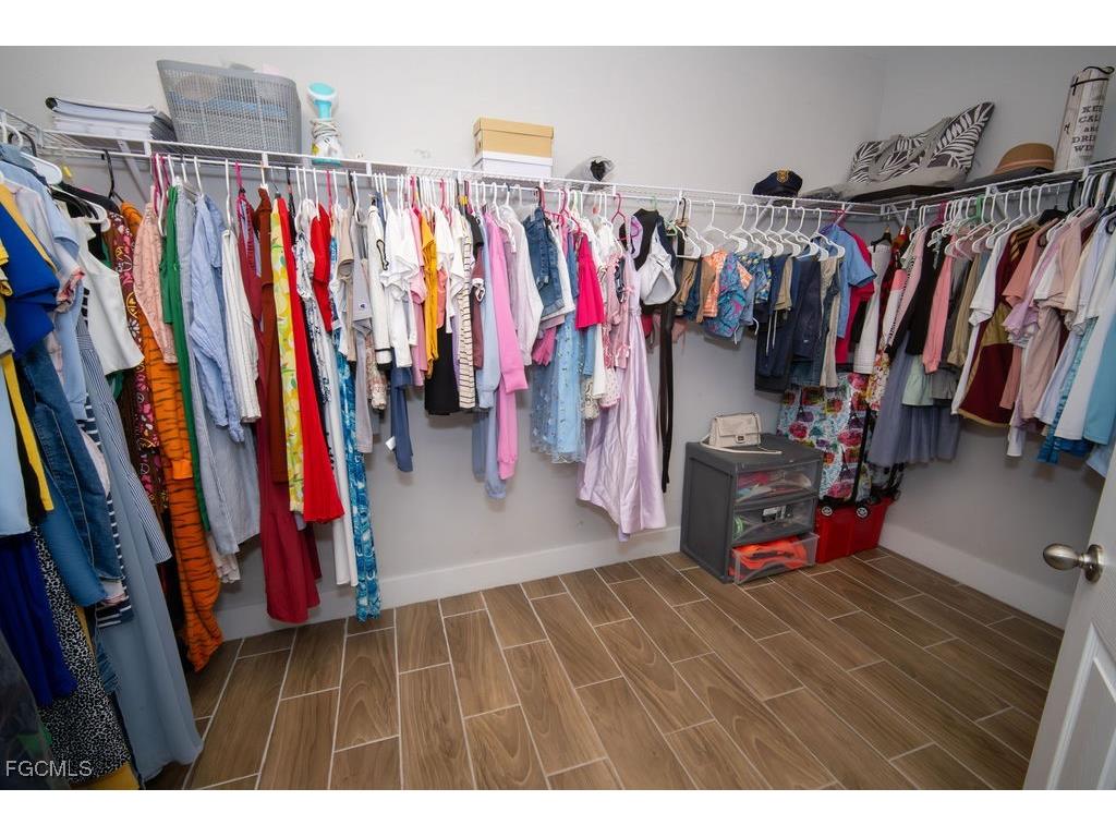 2750 NW 4th Terrace Cape Coral FL 33993 2025017866 image23