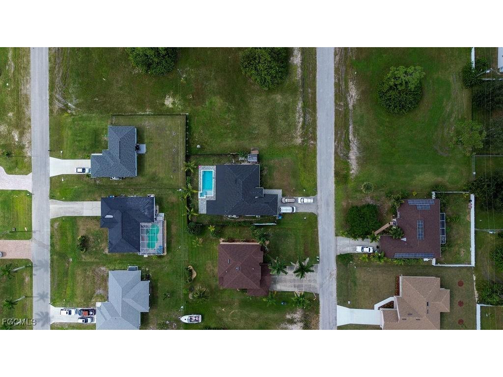 2750 NW 4th Terrace Cape Coral FL 33993 2025017866 image3
