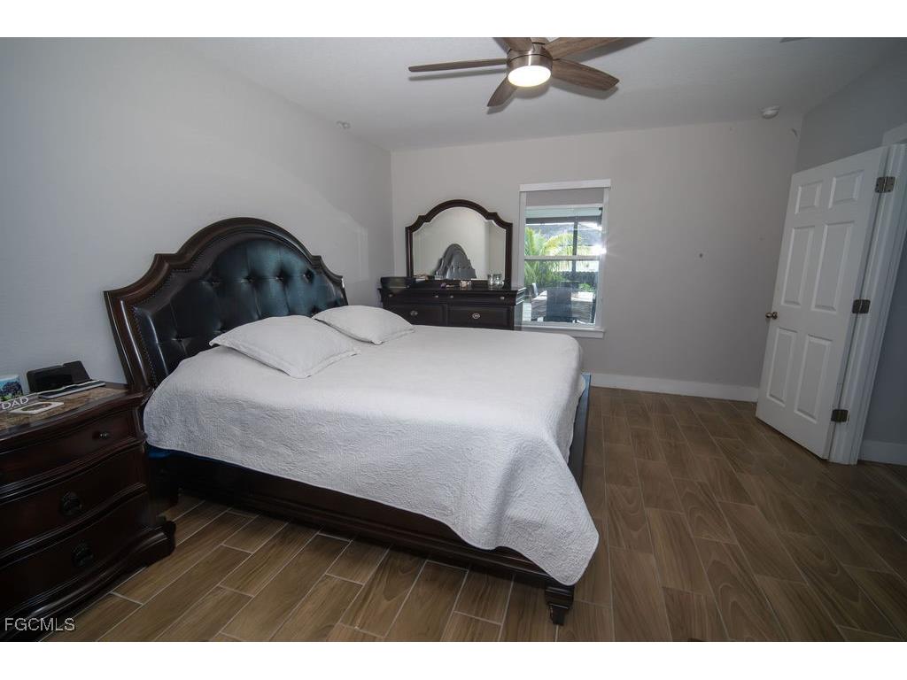 2750 NW 4th Terrace Cape Coral FL 33993 2025017866 image32