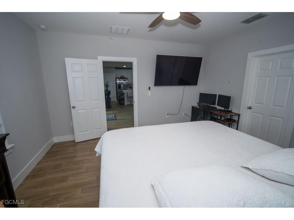 2750 NW 4th Terrace Cape Coral FL 33993 2025017866 image36