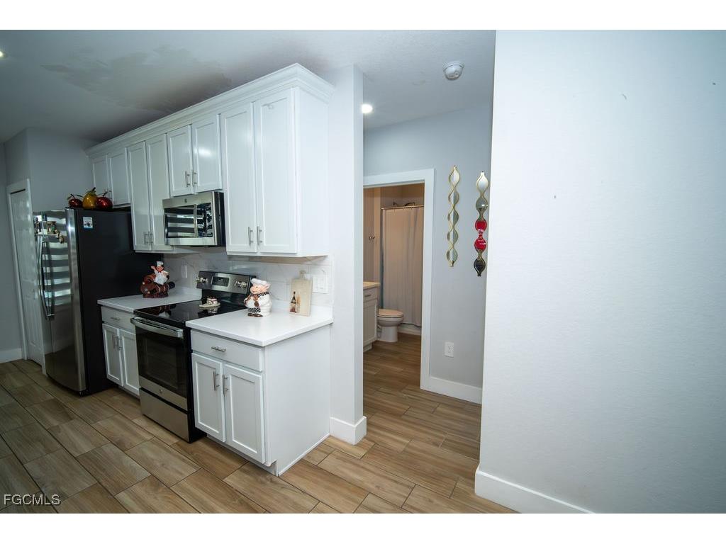 2750 NW 4th Terrace Cape Coral FL 33993 2025017866 image49