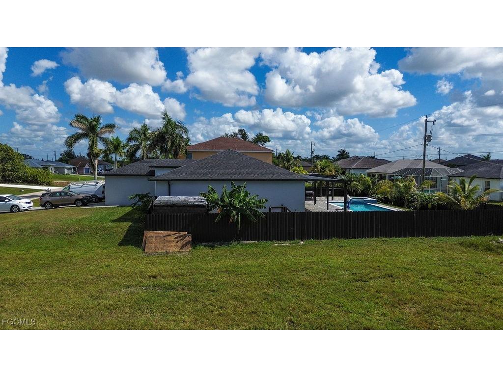 2750 NW 4th Terrace Cape Coral FL 33993 2025017866 image8