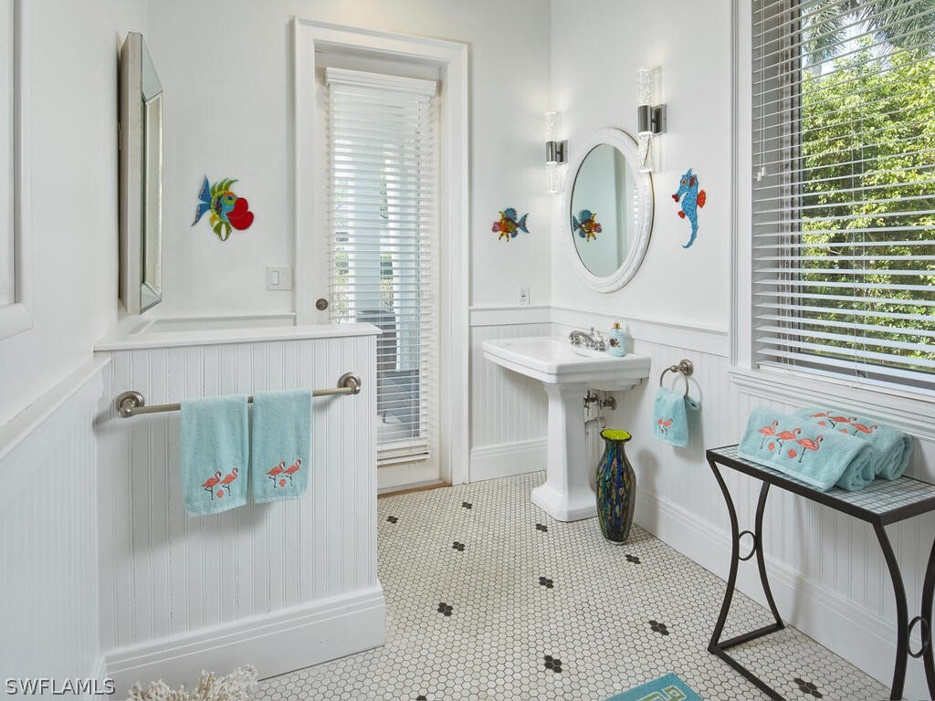 2750 Treasure Lane Naples FL 34102 226008675 image24