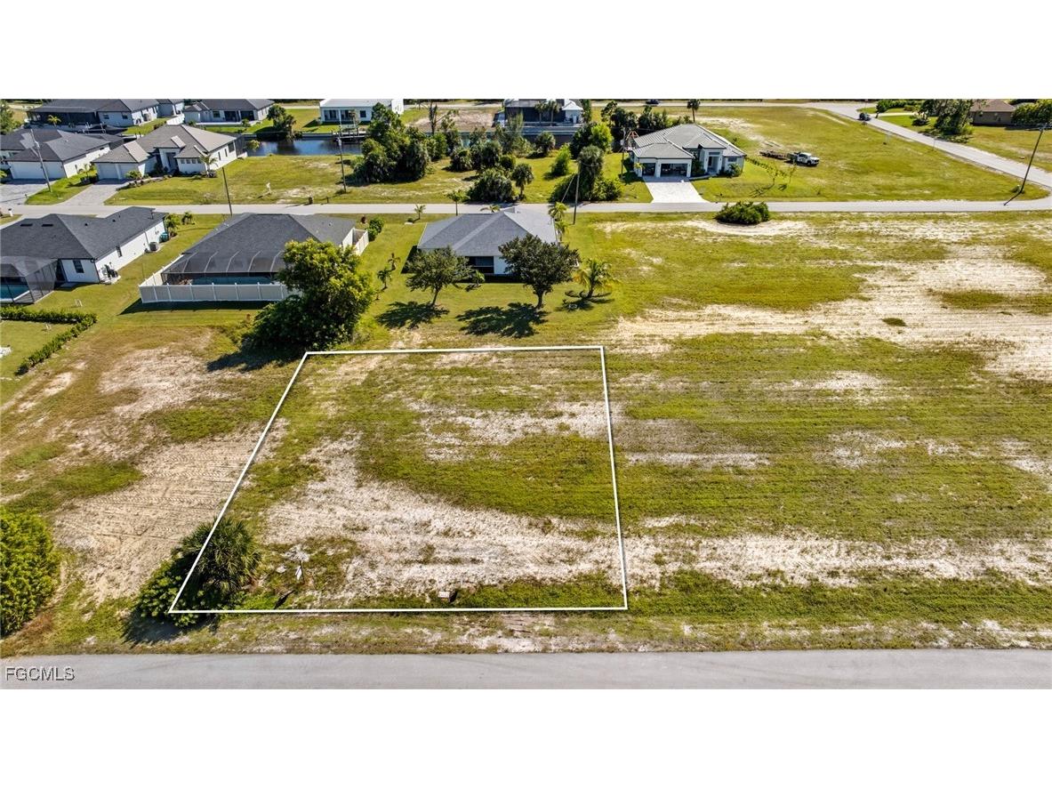 2751 NW 41st Place Cape Coral FL 33993 2025010639 image1