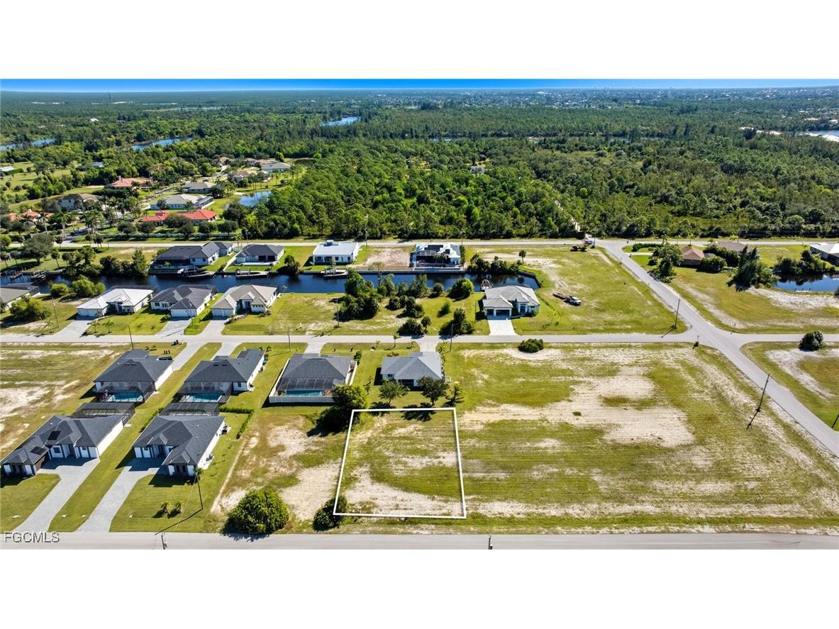 2751 NW 41st Place Cape Coral FL 33993 2025010639 image6