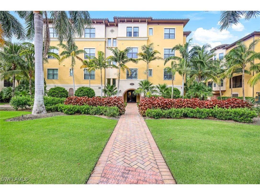 2751 Tiburon Boulevard E #201 Naples FL 34109 225066892 image25