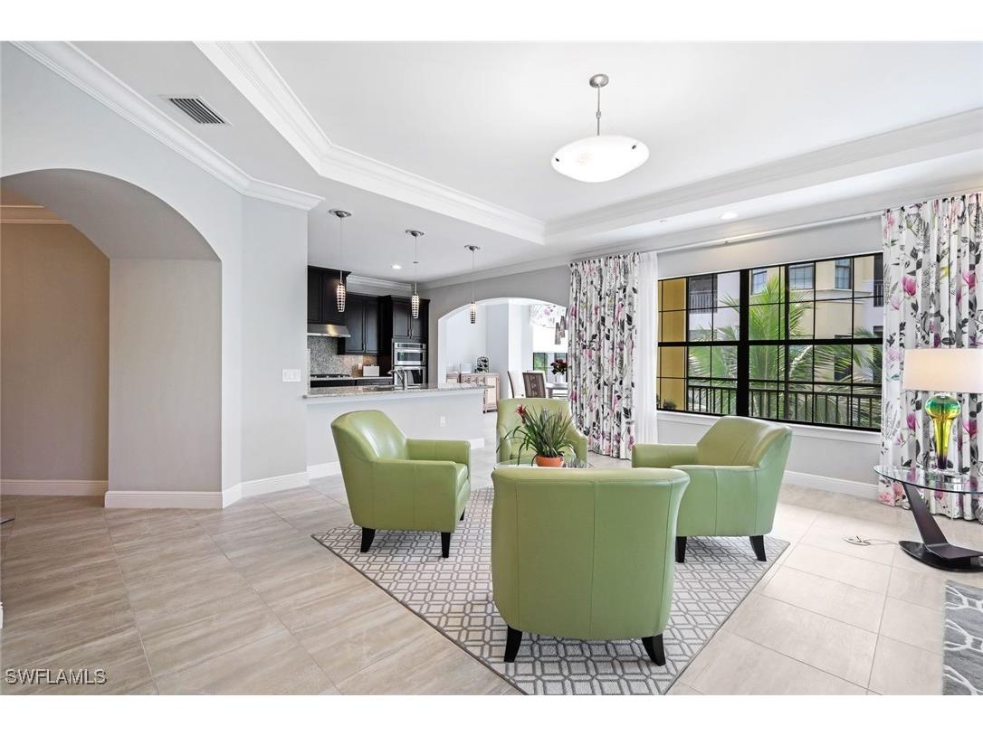 2751 Tiburon Boulevard E #201 Naples FL 34109 225066892 image3