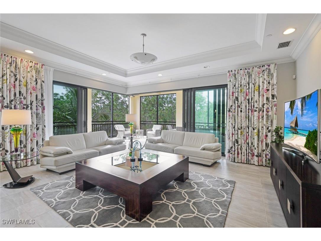 2751 Tiburon Boulevard E #201 Naples FL 34109 225066892 image5