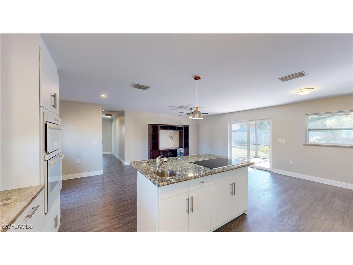 27514 Playa Del Rey Lane Bonita Springs FL 34135 225084397 image10