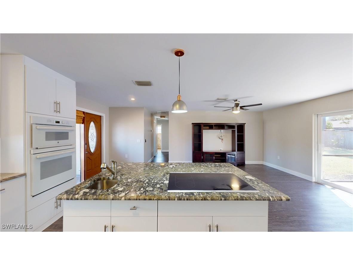 27514 Playa Del Rey Lane Bonita Springs FL 34135 225084397 image11