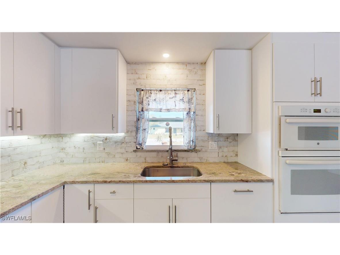 27514 Playa Del Rey Lane Bonita Springs FL 34135 225084397 image13