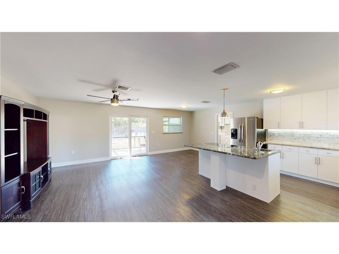 27514 Playa Del Rey Lane Bonita Springs FL 34135 225084397 image4