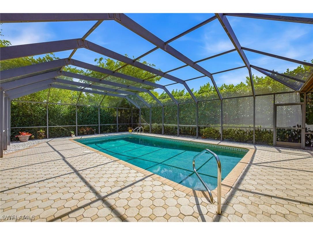 2752 14th Street N Naples FL 34103 226011936 image2