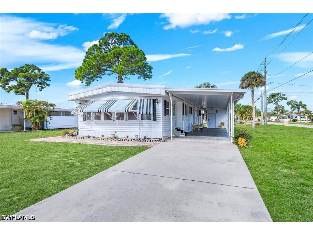 27520 Bourbonniere Drive Bonita Springs FL 34135 226014265 image1