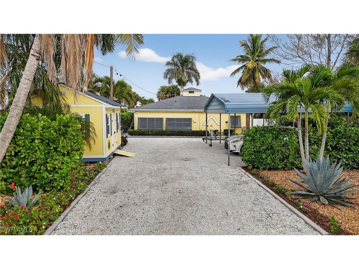 27526 Big Bend Road Bonita Springs FL 34134 225082805 image1