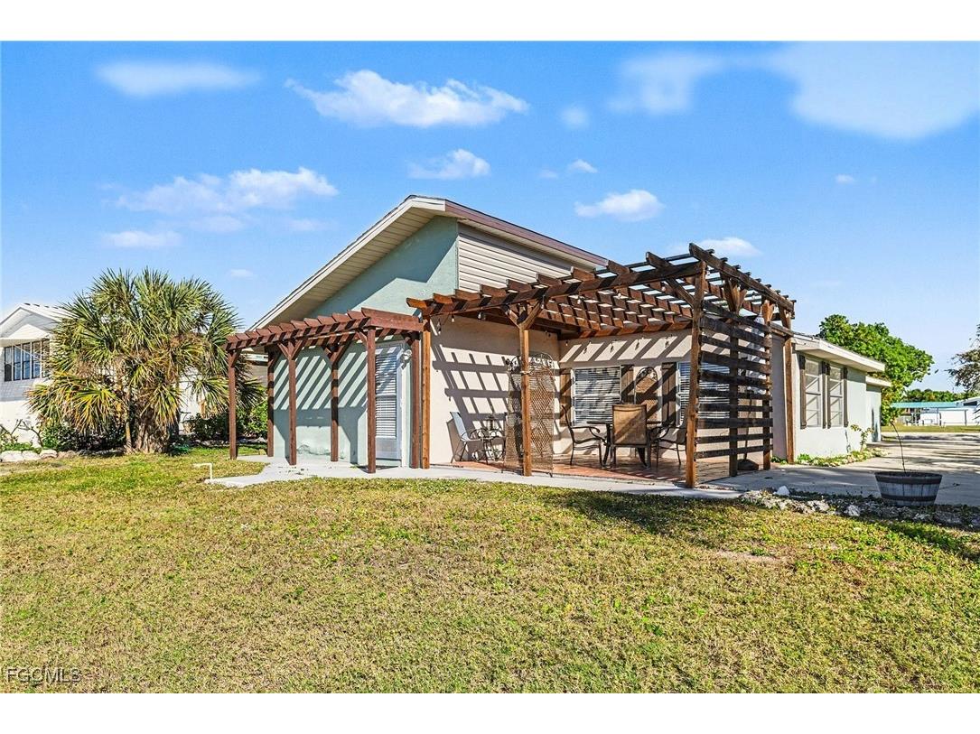 2753 N Ibis Court Saint James City FL 33956 2026004853 image25
