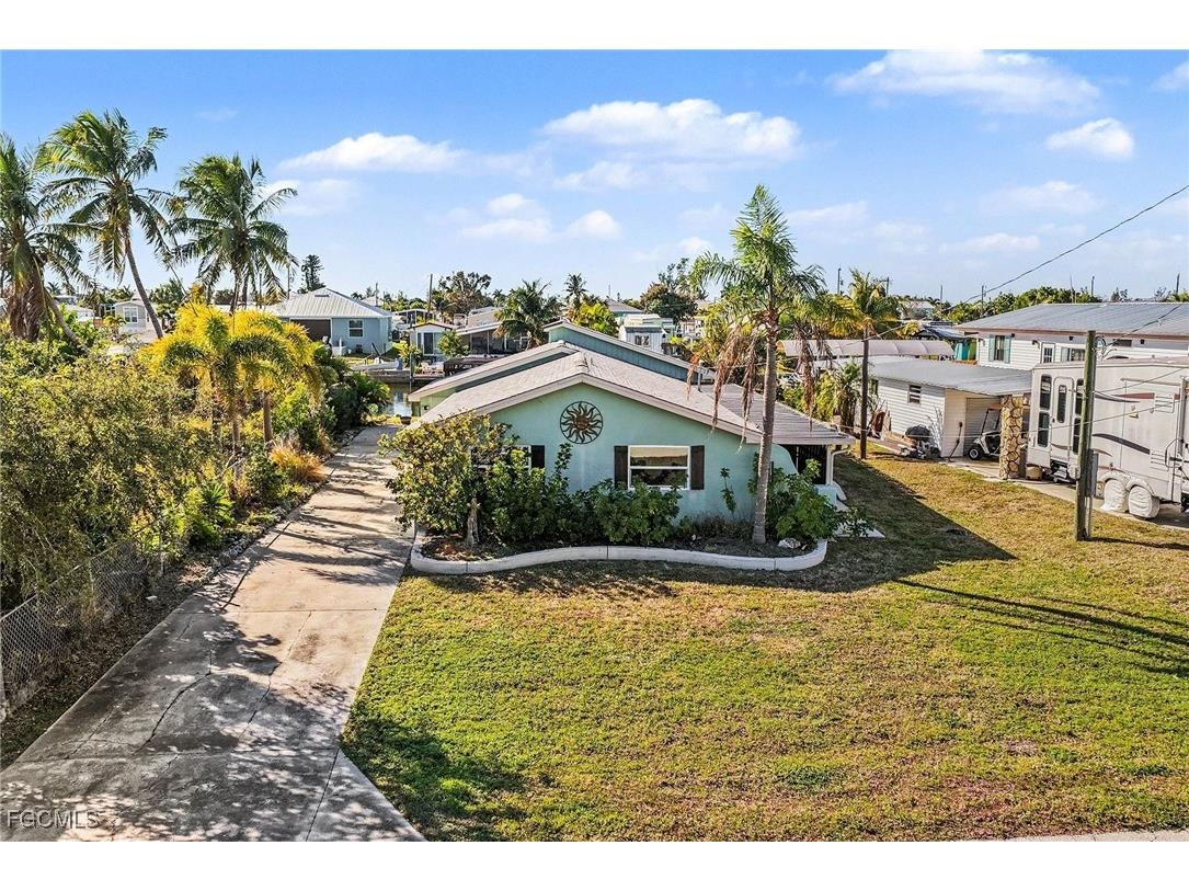 2753 N Ibis Court Saint James City FL 33956 2026004853 image4